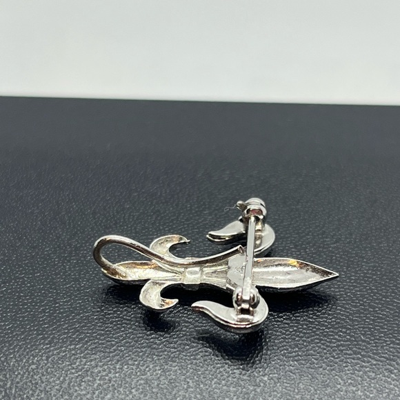 Fleur de Lis sterling silver brooch pin signed C.T. Vintage - Picture 9 of 14